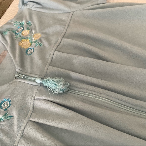 LIGHT BLUE EMBROIDERED WAFFLE-KNIT ZIP ROBE, SIZE:L/G - Picture 5 of 9